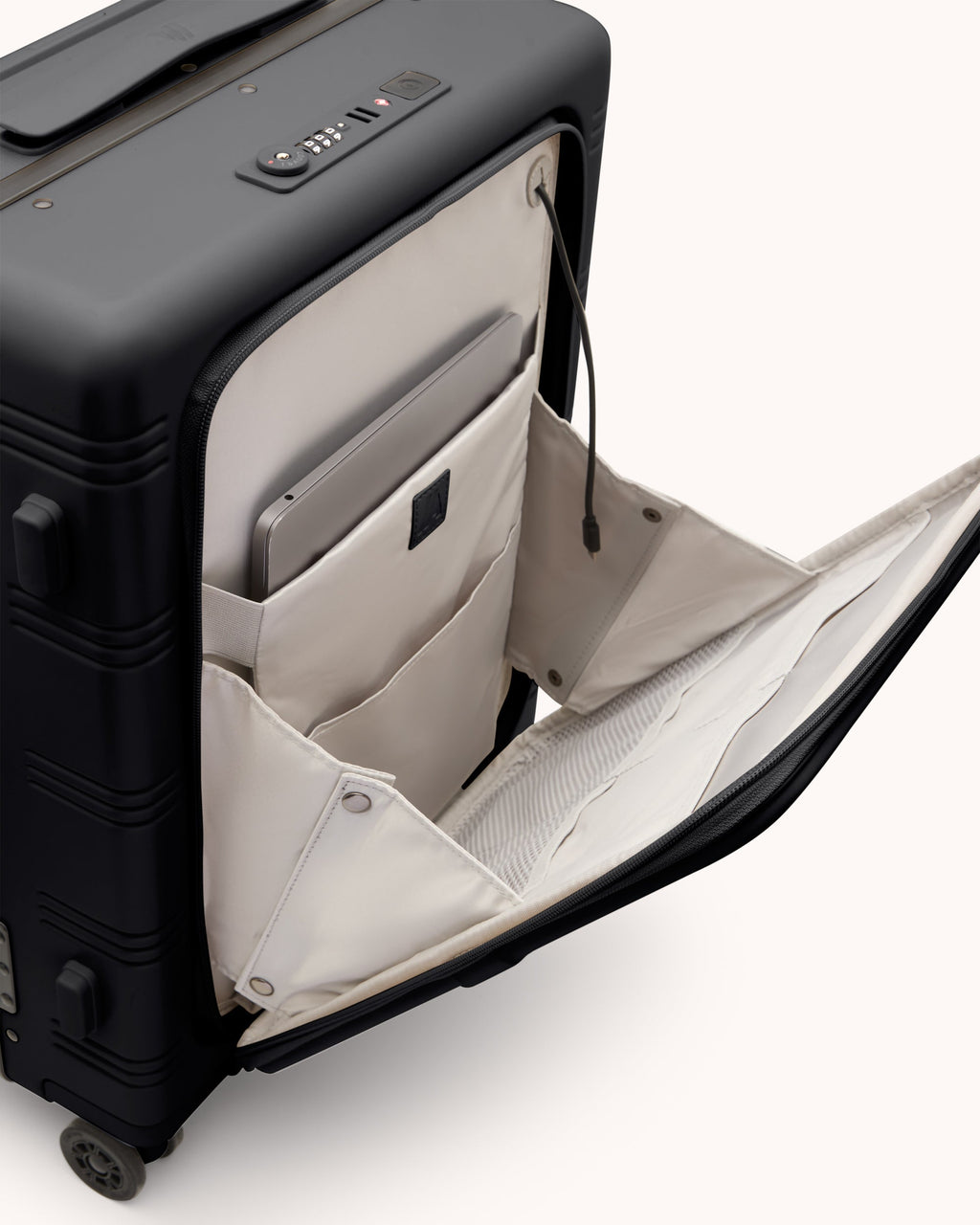 NEXT (Carry-On)
